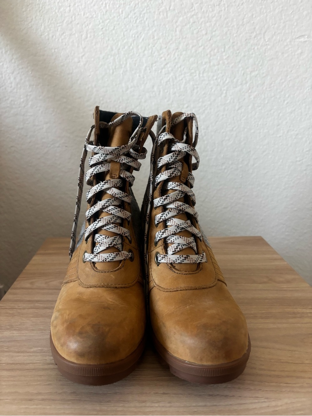 Lexie Wedge Boots Camel Brown Womens 9 - Picture 2 of 9